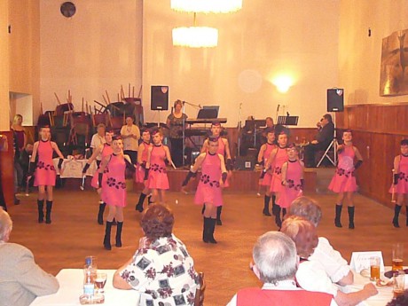 Baráčnický ples Hlubyně 13.3.2010 023zm.JPG