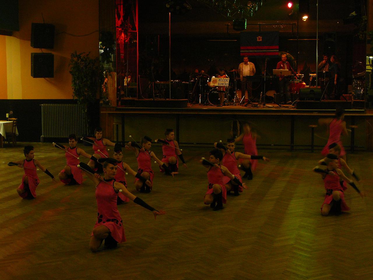 mažoretky Lnáře 2010 010zm.JPG